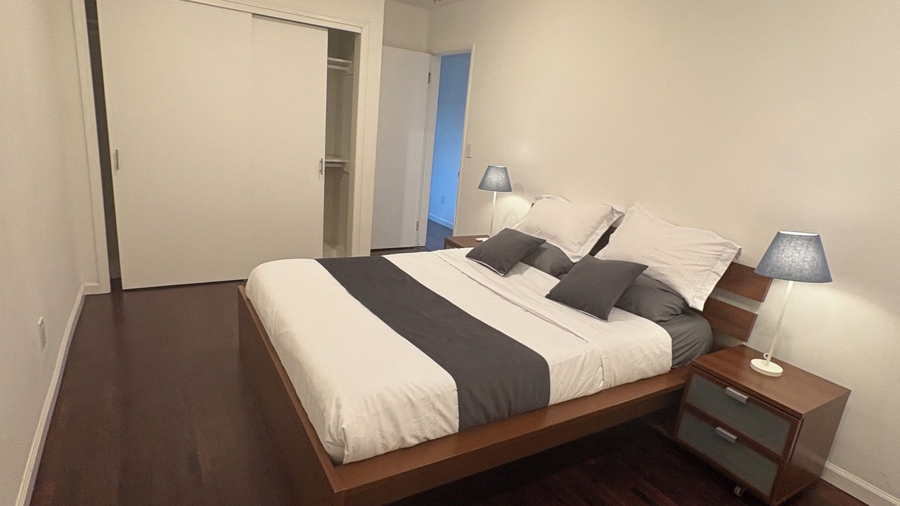 Photo of Bedroom in Ladera Heights