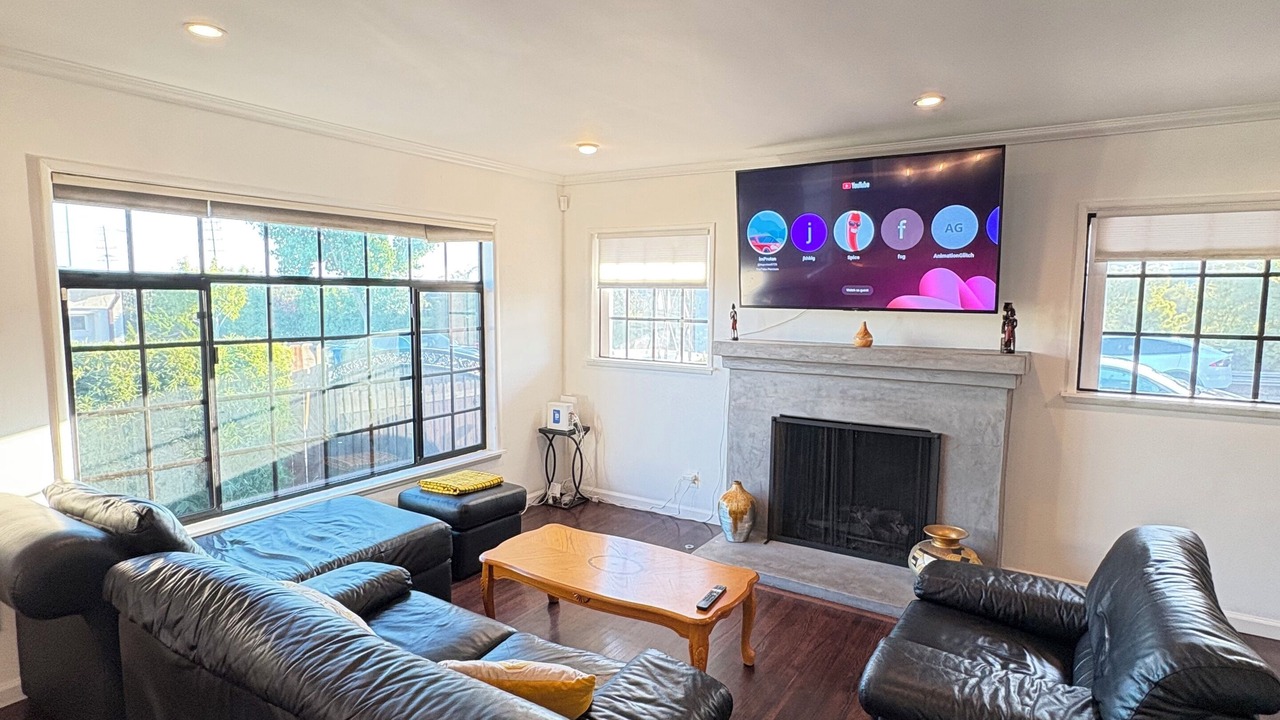 Photo of Livingroom in Ladera Heights