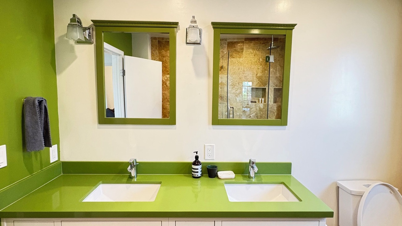Photo of Bathroom in Ladera Heights