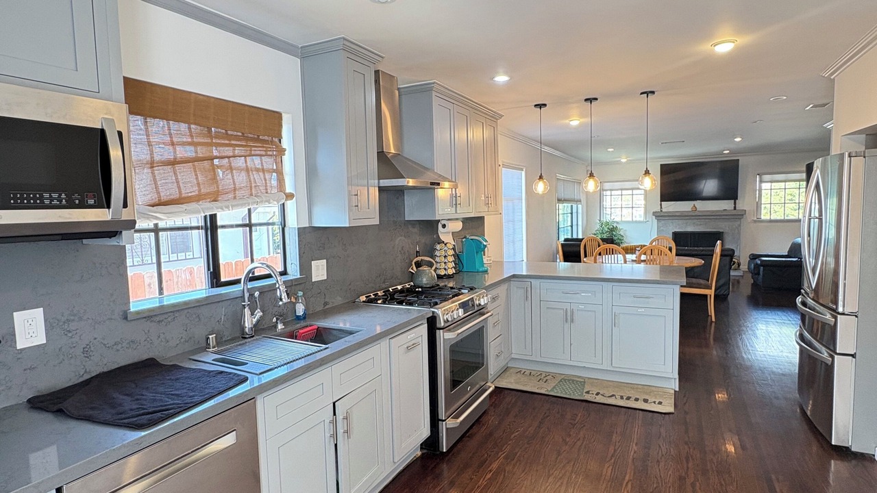 Photo of Kitchen in Ladera Heights