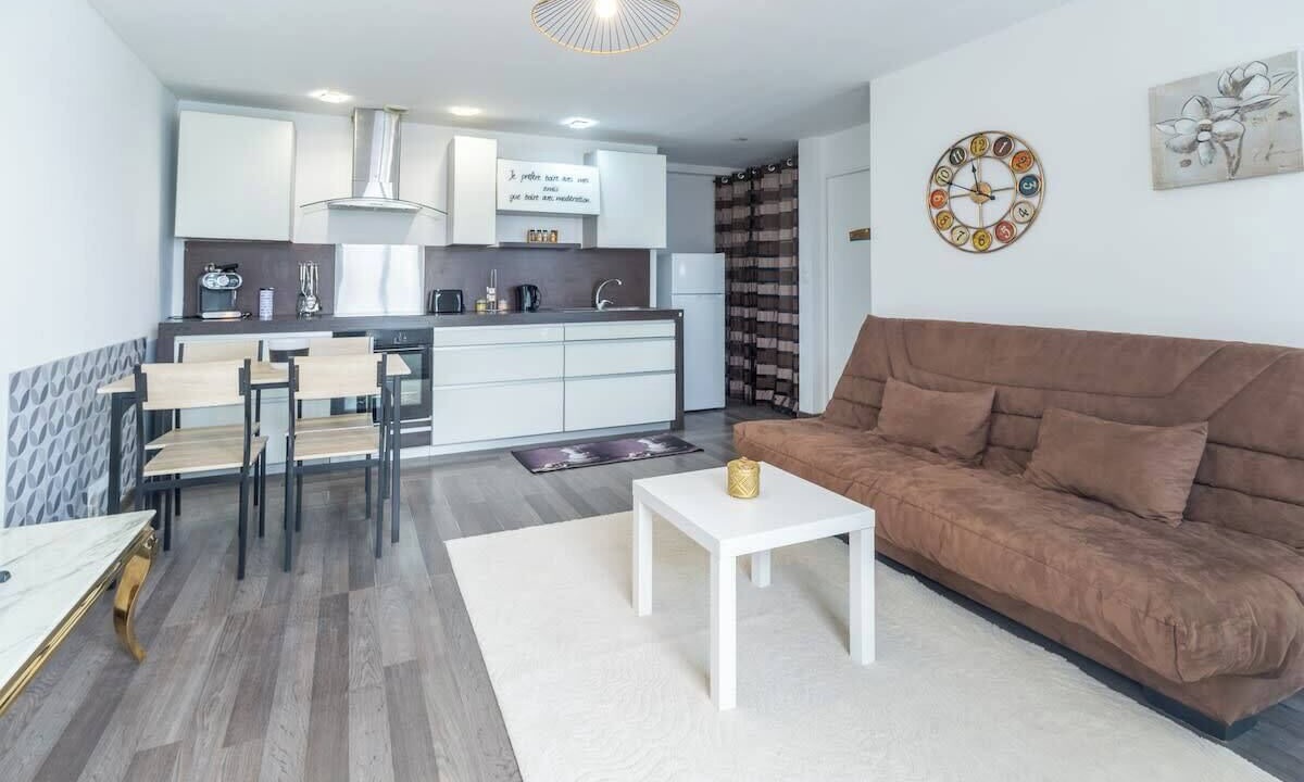Photo of Livingroom in Saint-Barnabe