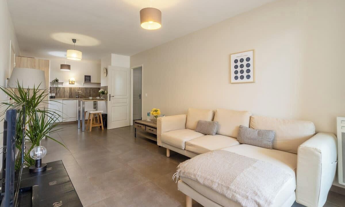 Photo of Livingroom in Grand Sud