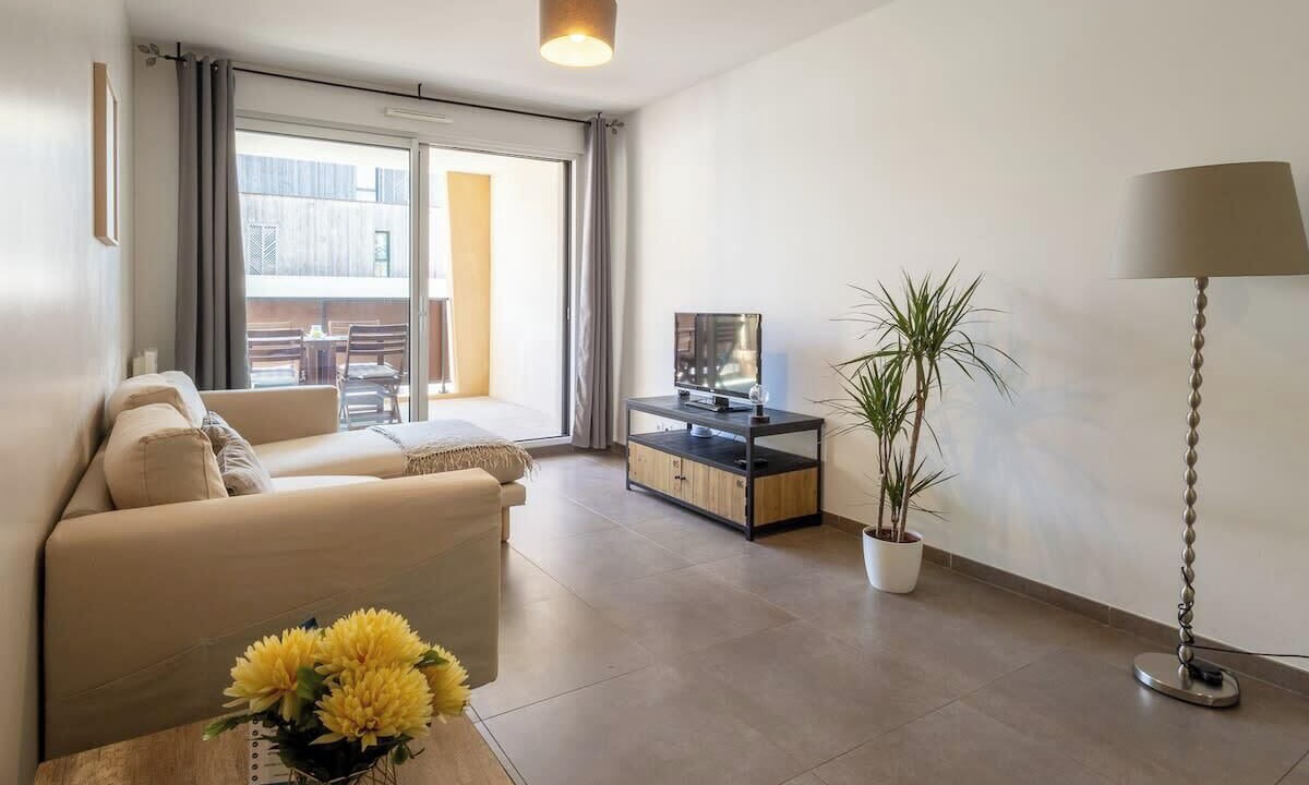 Photo of Livingroom in Grand Sud