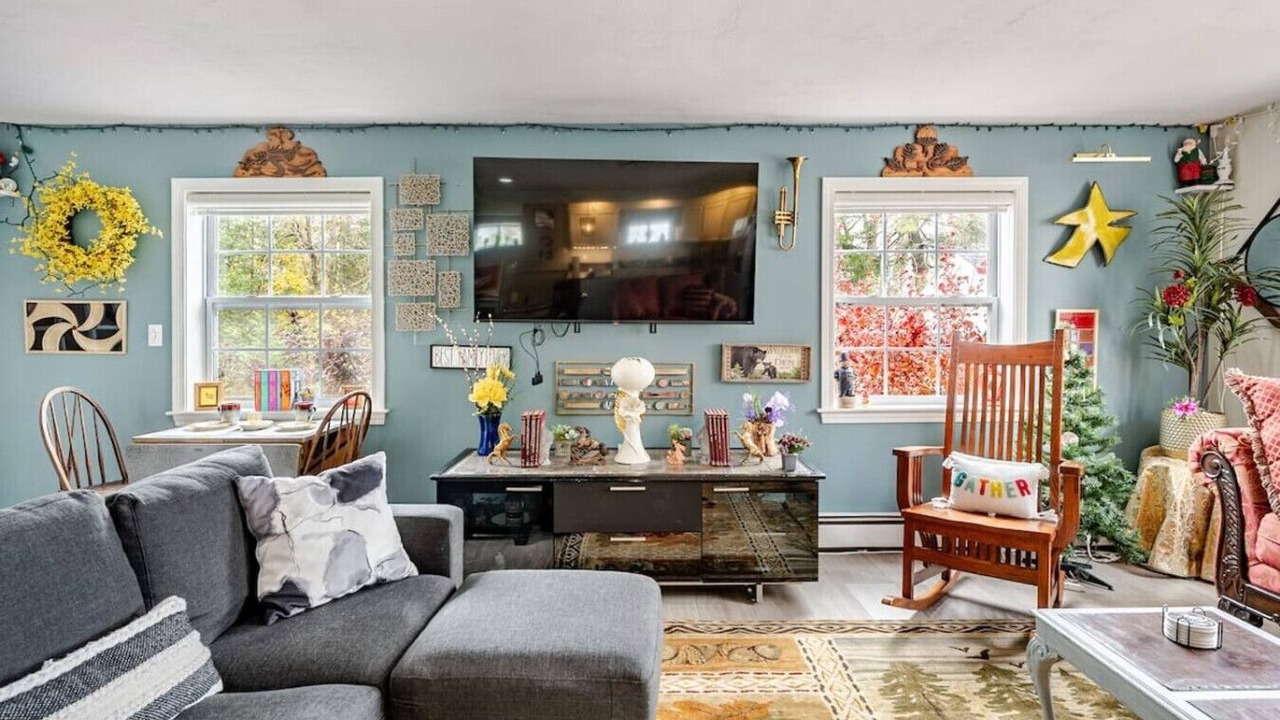 Photo of Livingroom in Pittsfield