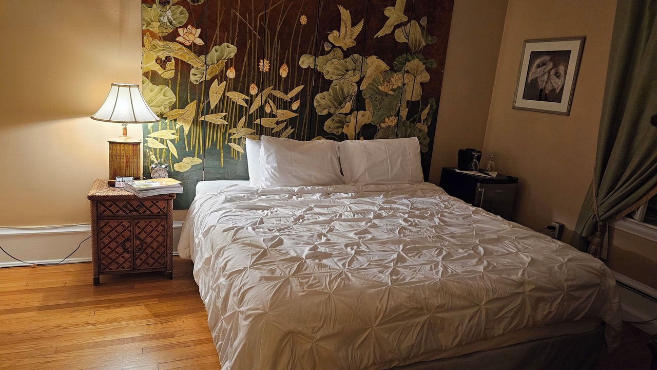 Photo of Bedroom in Pembroke