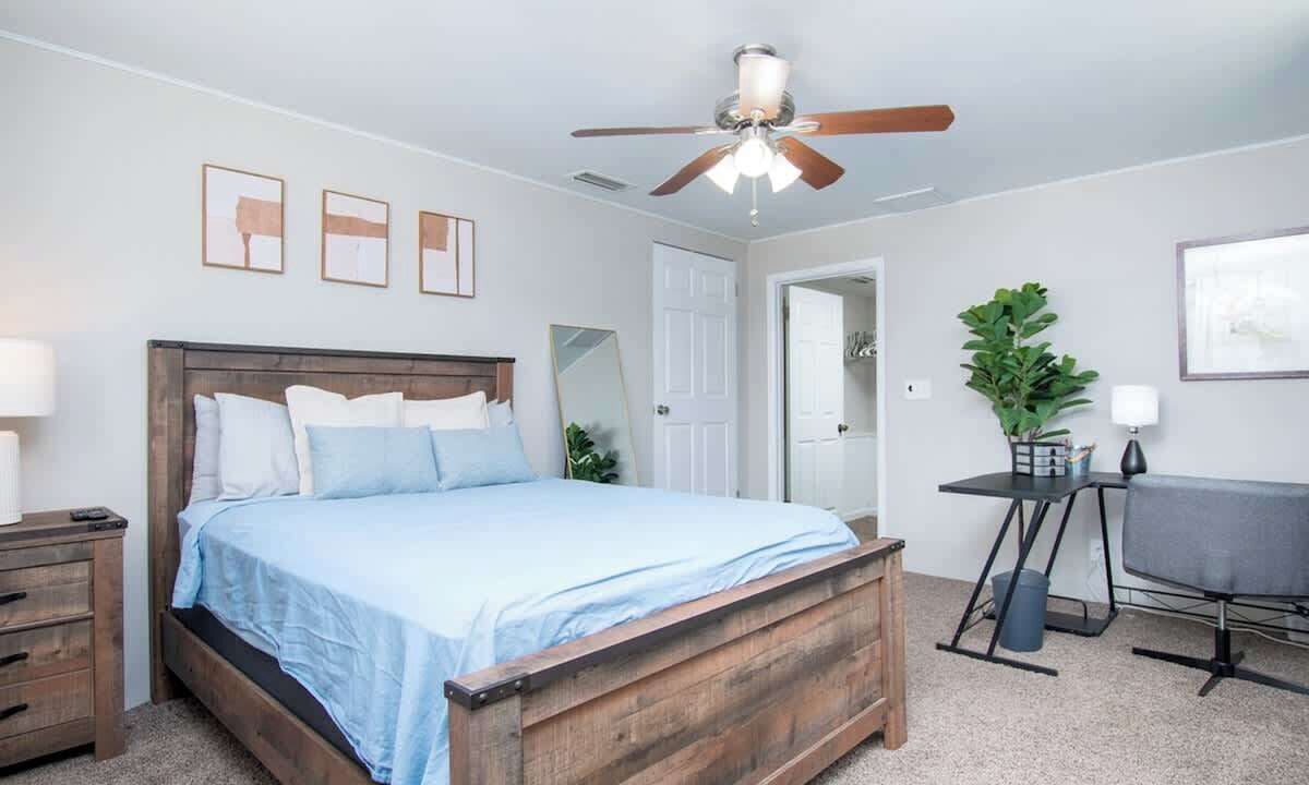 Photo of Bedroom in Westside