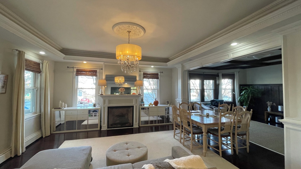 Photo of Livingroom in Queens