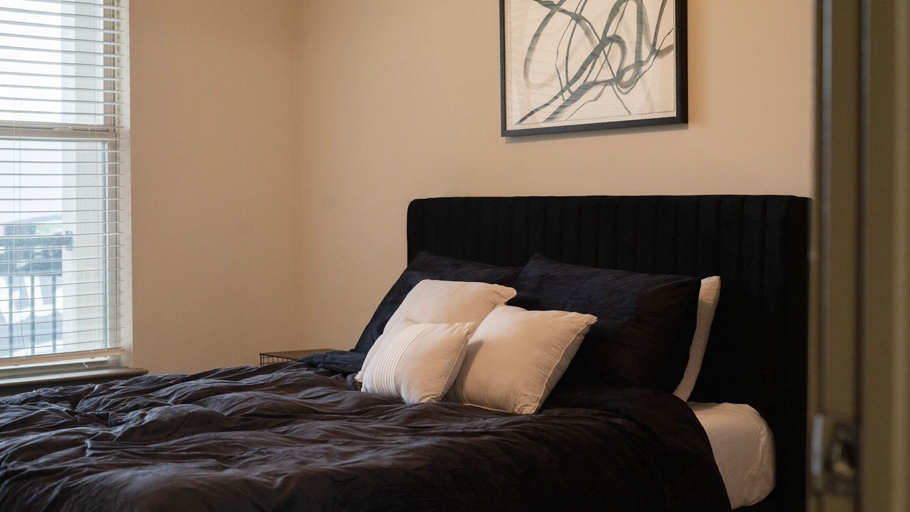 Photo of Bedroom in Westside