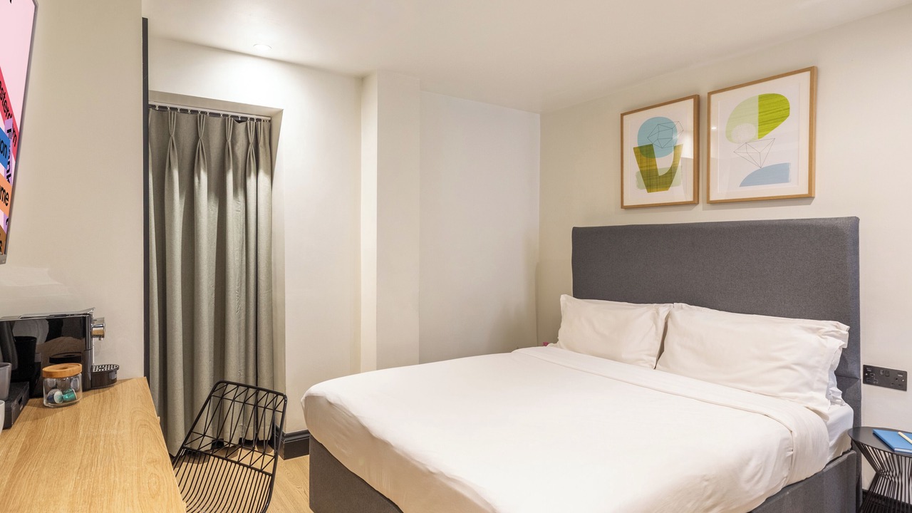 Photo of Bedroom in Chelsea