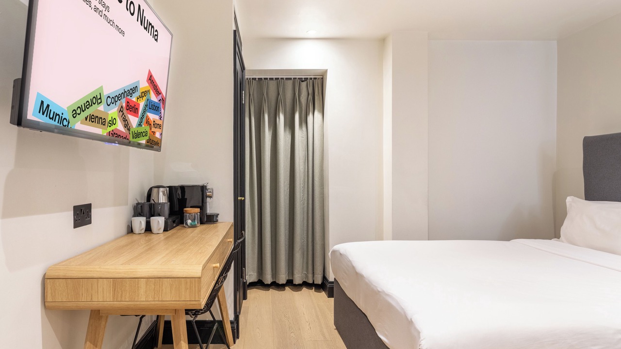 Photo of Bedroom in Chelsea