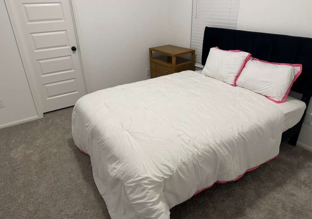 Photo of Bedroom in Rosenberg