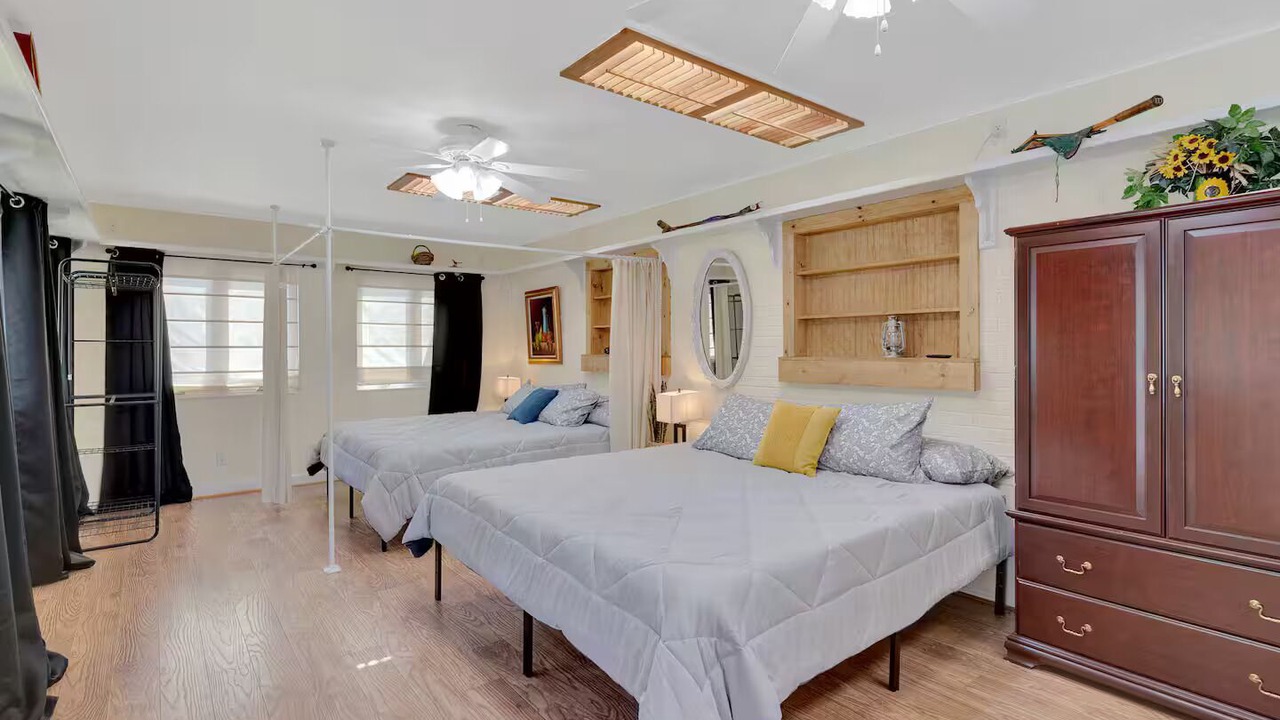 Photo of Bedroom in Rossville
