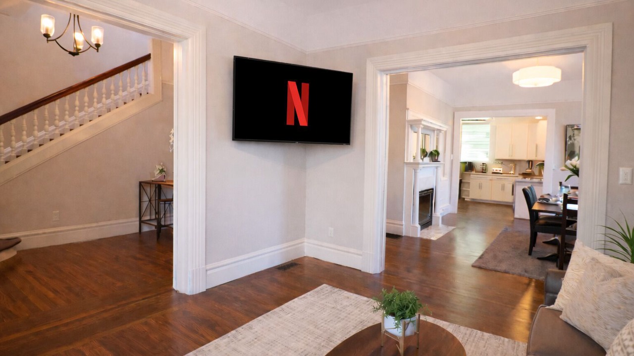 Photo of Bedroom in Oakland