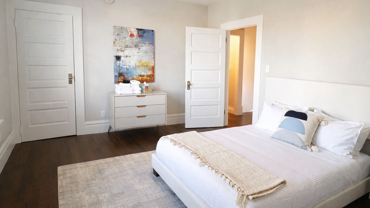 Photo of Others in Oakland