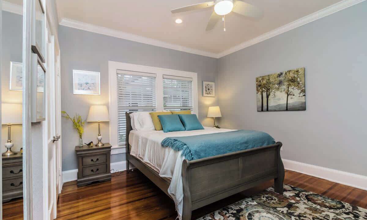 Photo of Bedroom in East Lake Morton