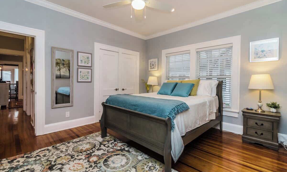 Photo of Bedroom in East Lake Morton