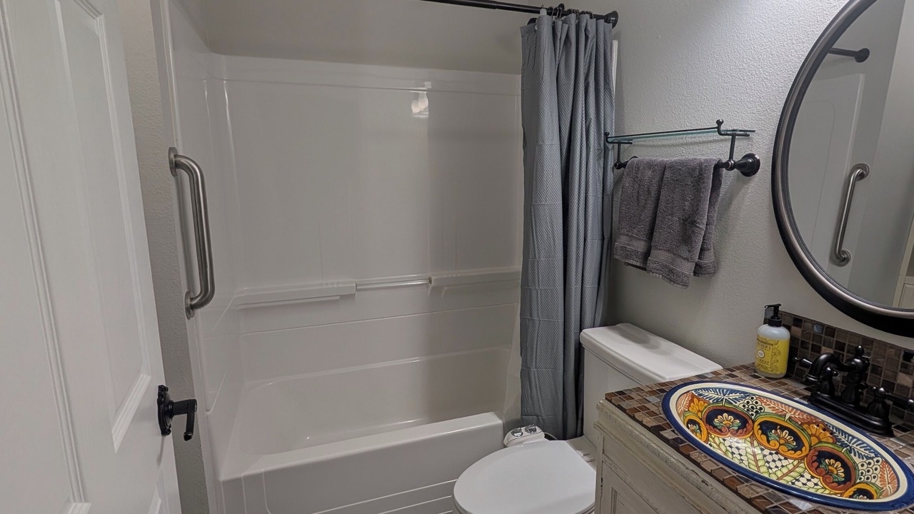 Photo of Bathroom in Bullard