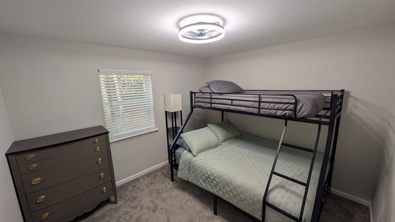 Photo of Bedroom in Bullard