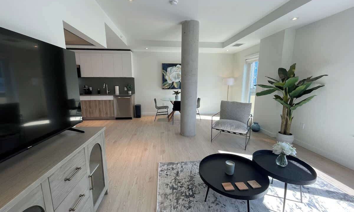 Photo of Livingroom in North End