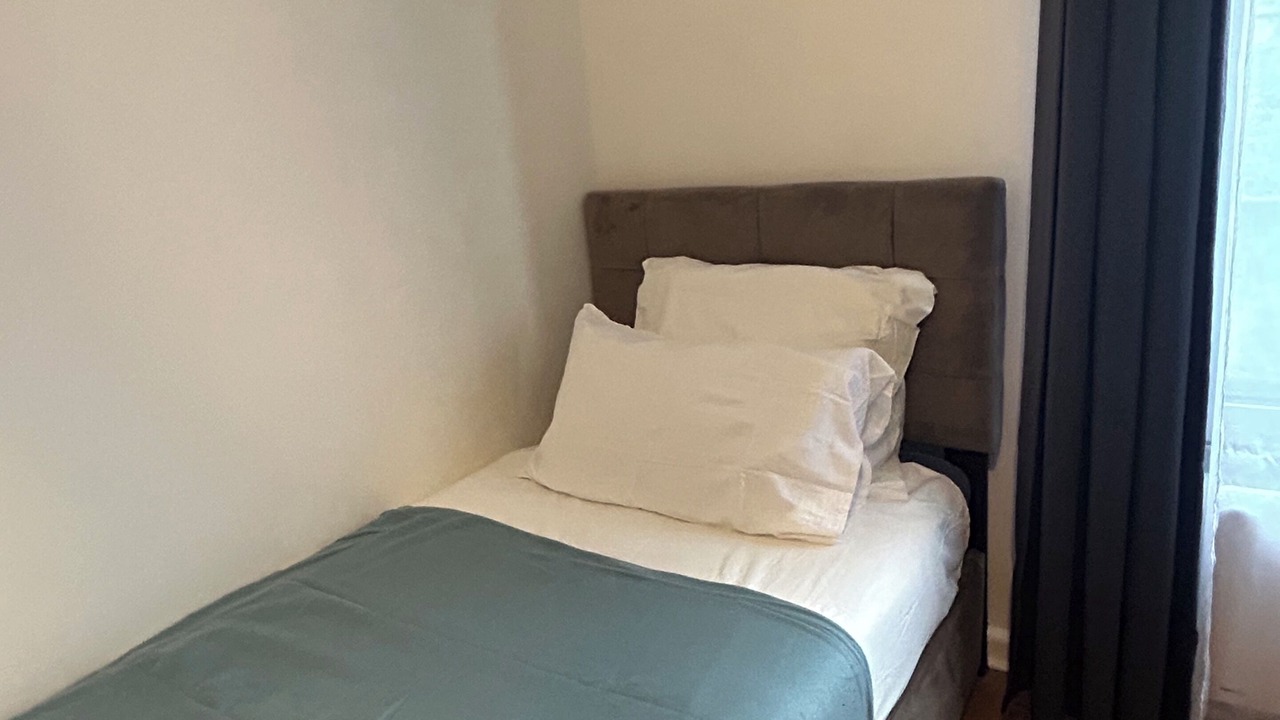 Photo of Bedroom in Joinville-le-Pont