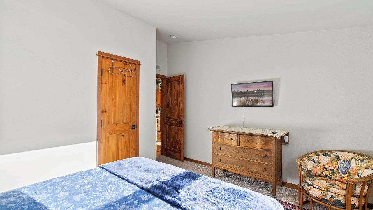 Photo of Others in Deschutes River Woods