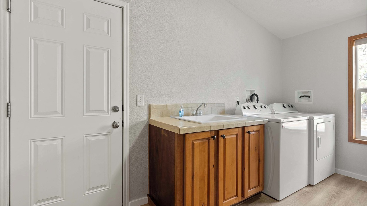 Photo of Others in Deschutes River Woods