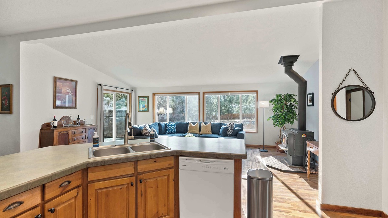 Photo of Others in Deschutes River Woods