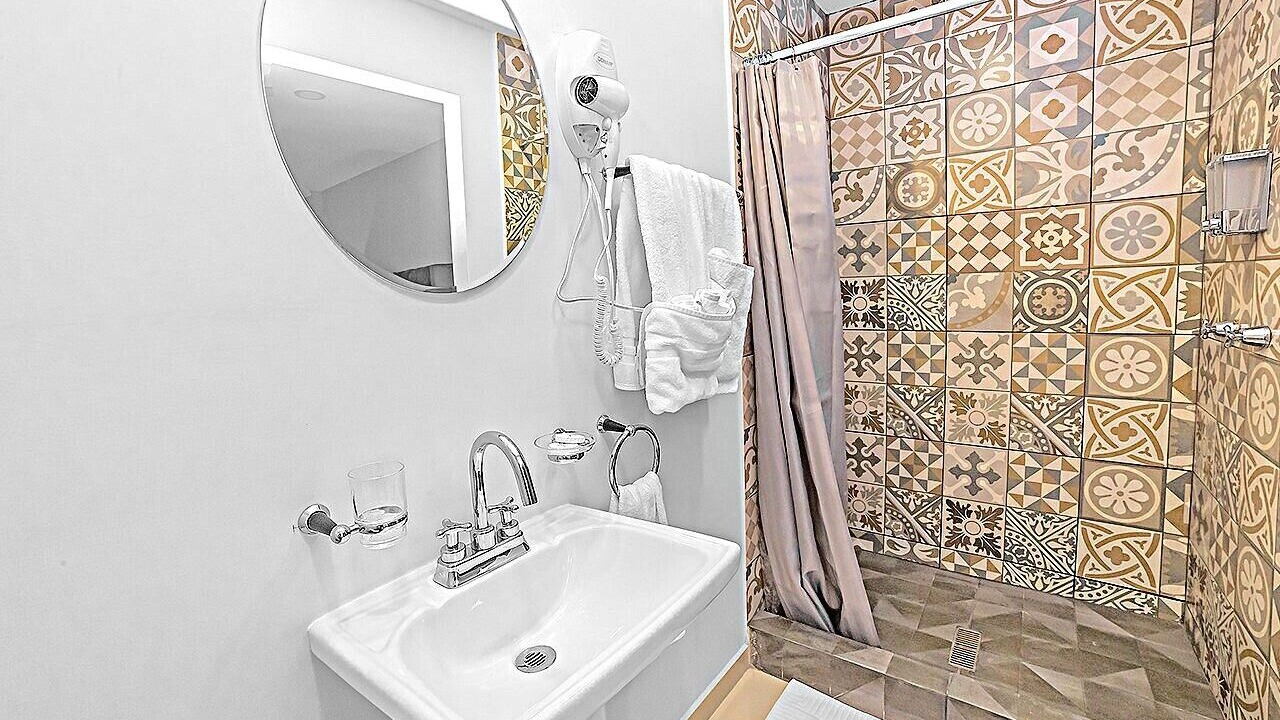 Photo of Bathroom in Tijuana