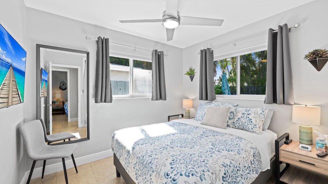 Photo of Bedroom in Wilton Manors