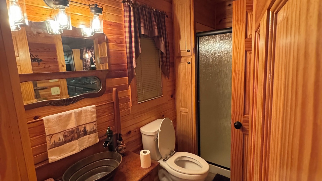 Photo of Bathroom in Dabolt