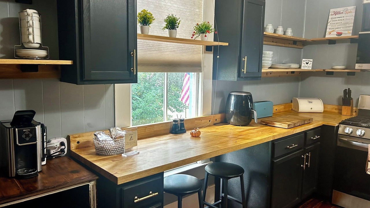 Photo of Kitchen in Historic District