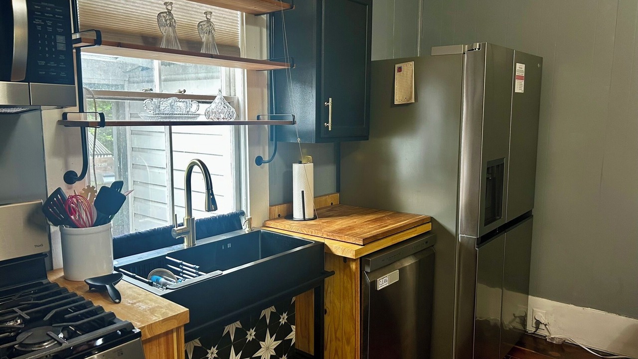 Photo of Kitchen in Historic District