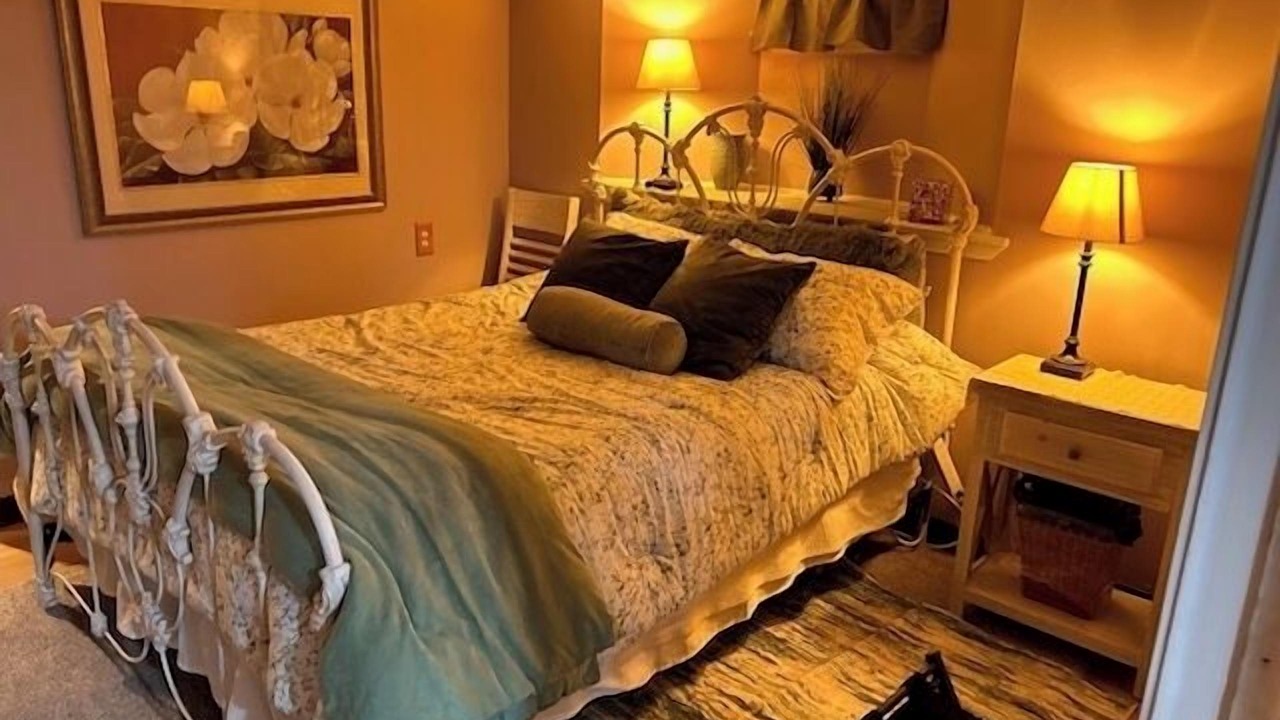 Photo of Bedroom in Adamstown