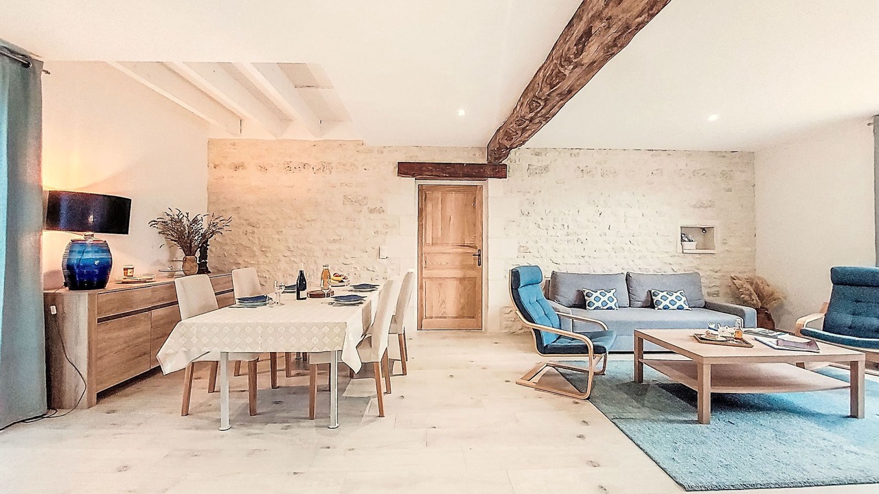 Photo of Livingroom in Geay