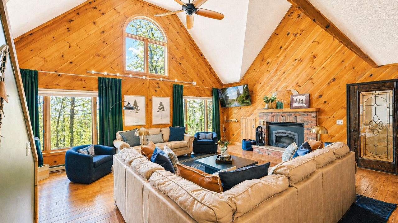 Photo of Livingroom in West Dover