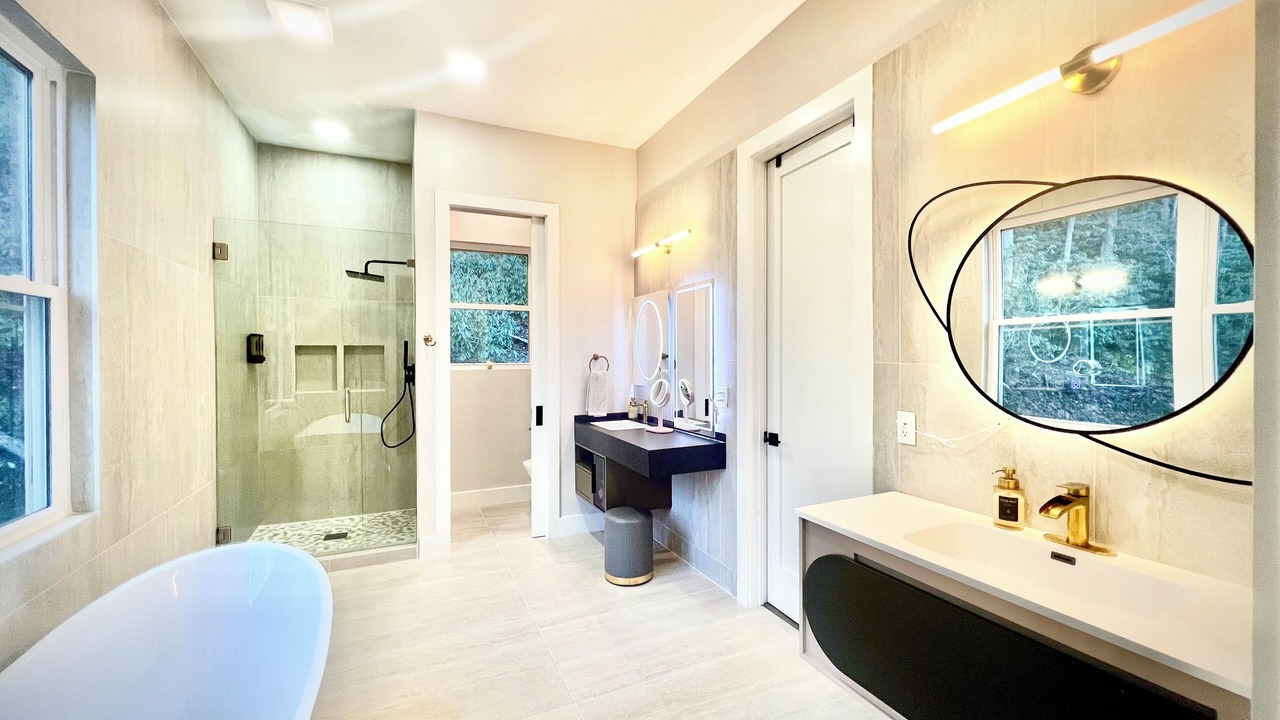 Photo of Bathroom in Mills River