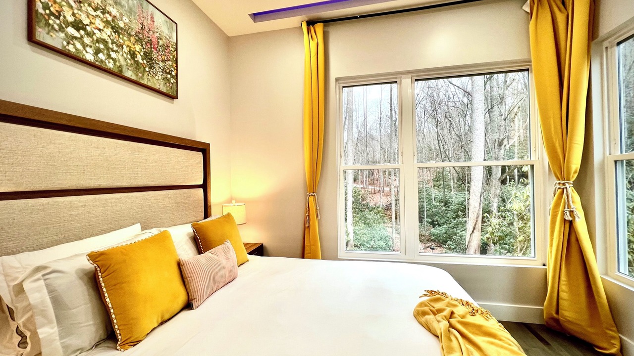 Photo of Bedroom in Mills River