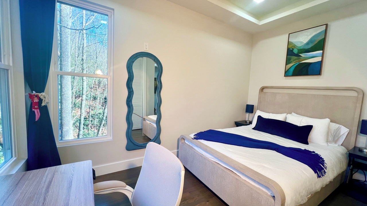 Photo of Bedroom in Mills River