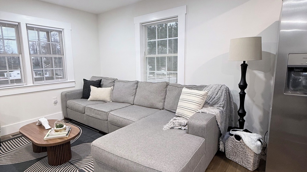 Photo of Livingroom in Clayton