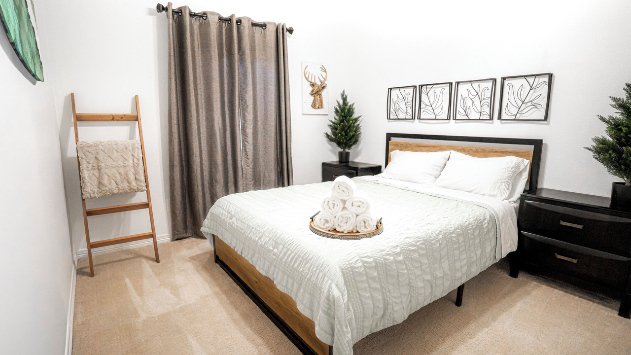 Photo of Bedroom in April Sound