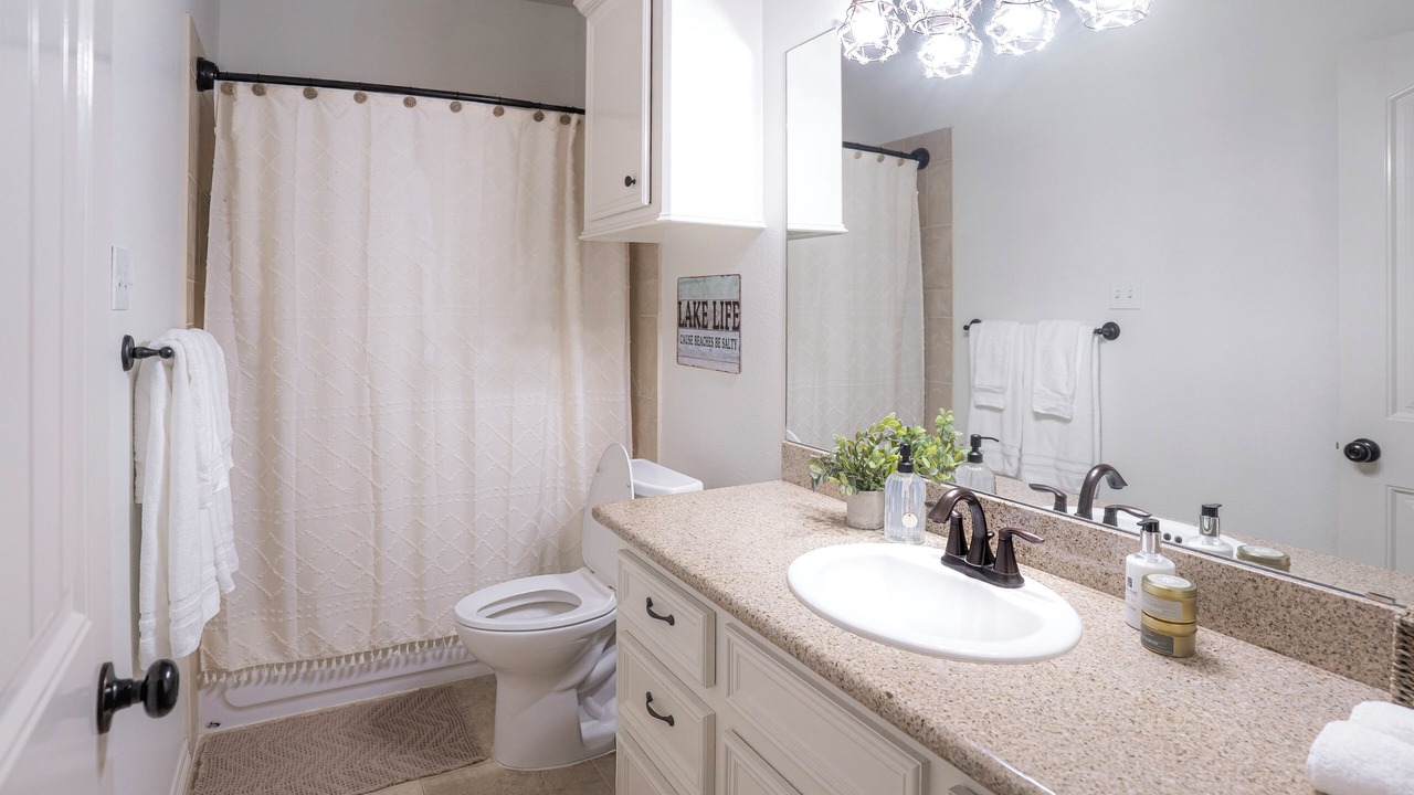Photo of Bathroom in April Sound