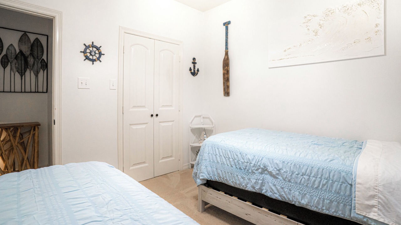 Photo of Bedroom in April Sound