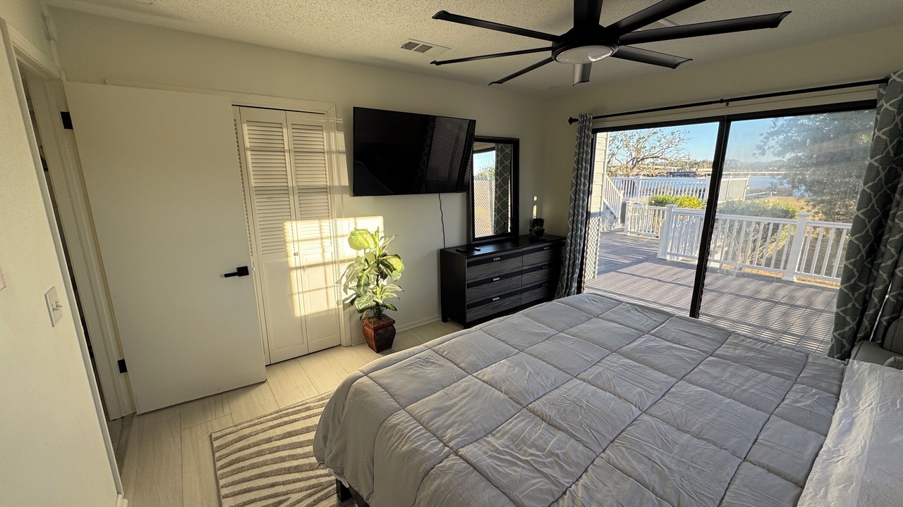 Photo of Bedroom in Hollyford