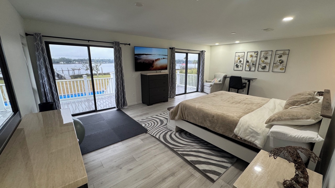 Photo of Bedroom in Hollyford