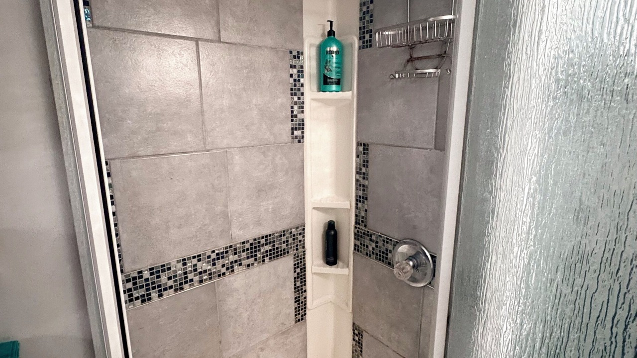 Photo of Bathroom in Montcalm