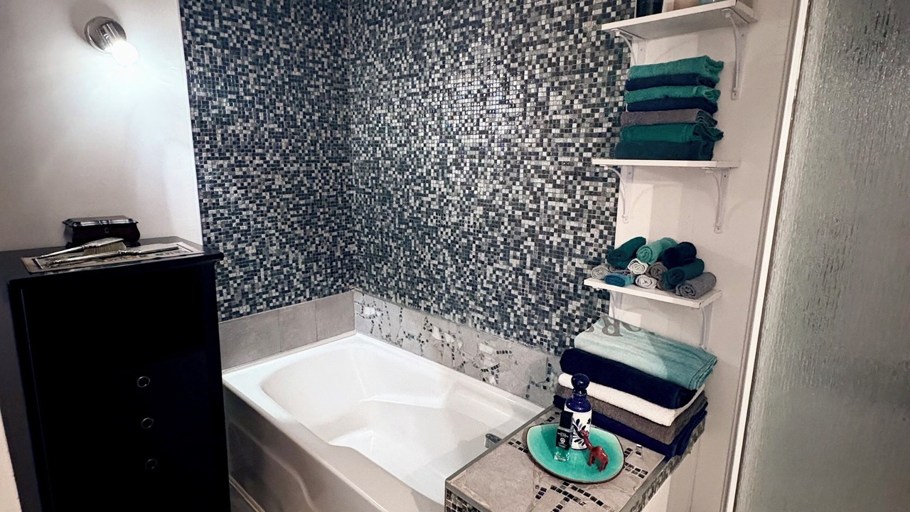 Photo of Bathroom in Montcalm