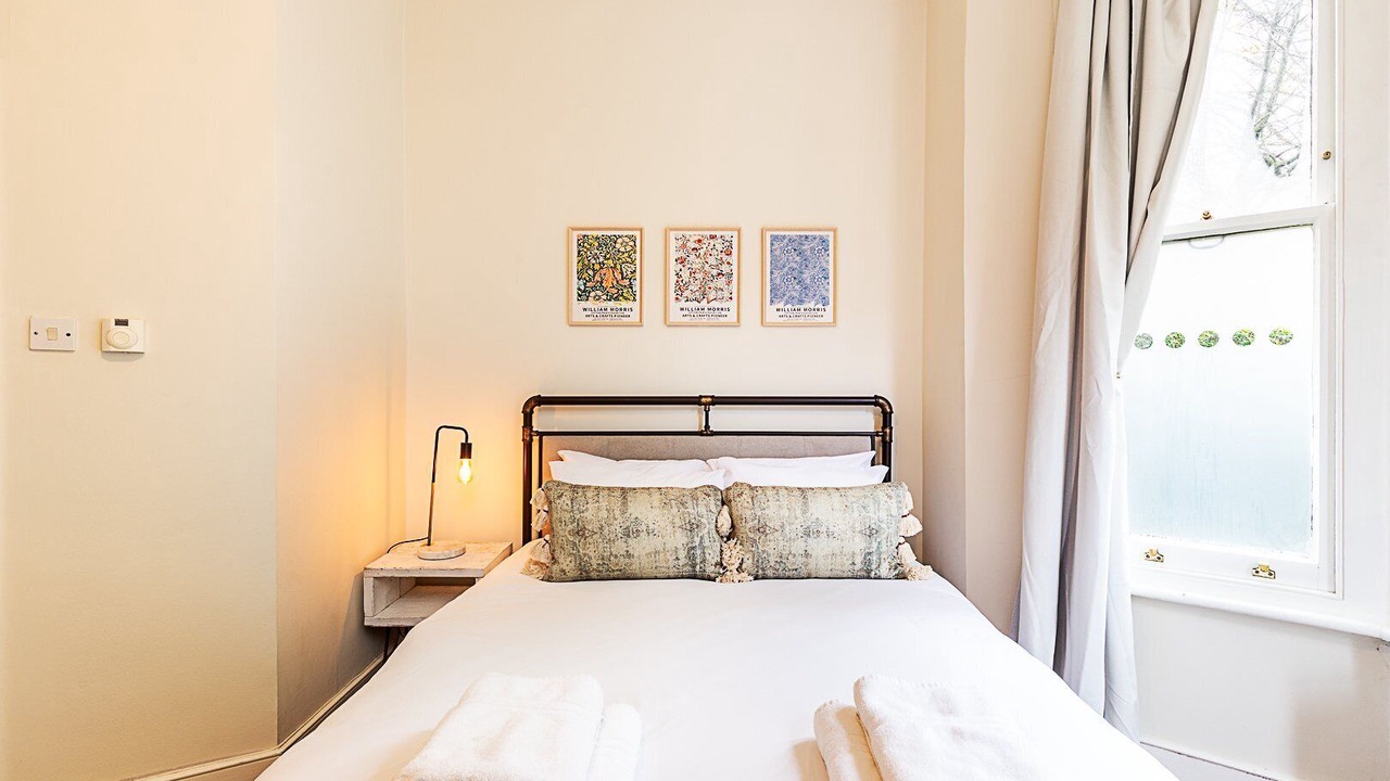 Photo of Bedroom in Brixton Hill