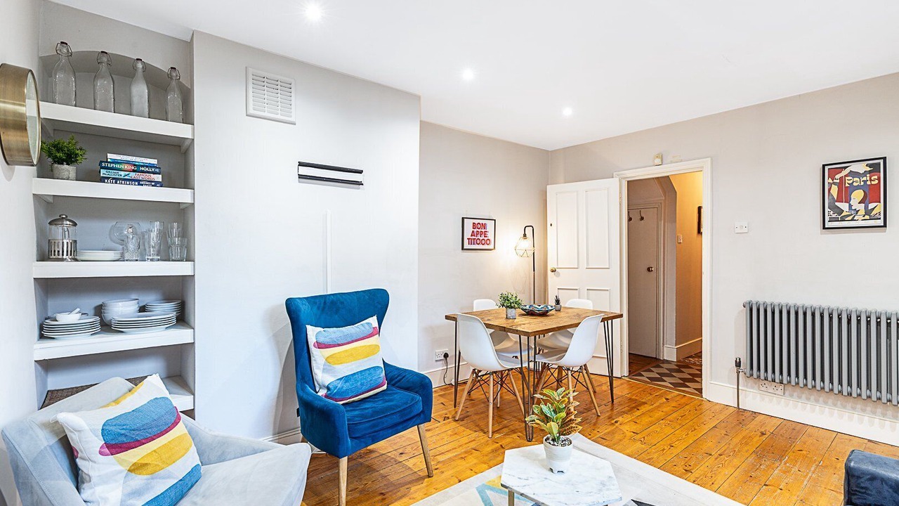 Photo of Others in Brixton Hill