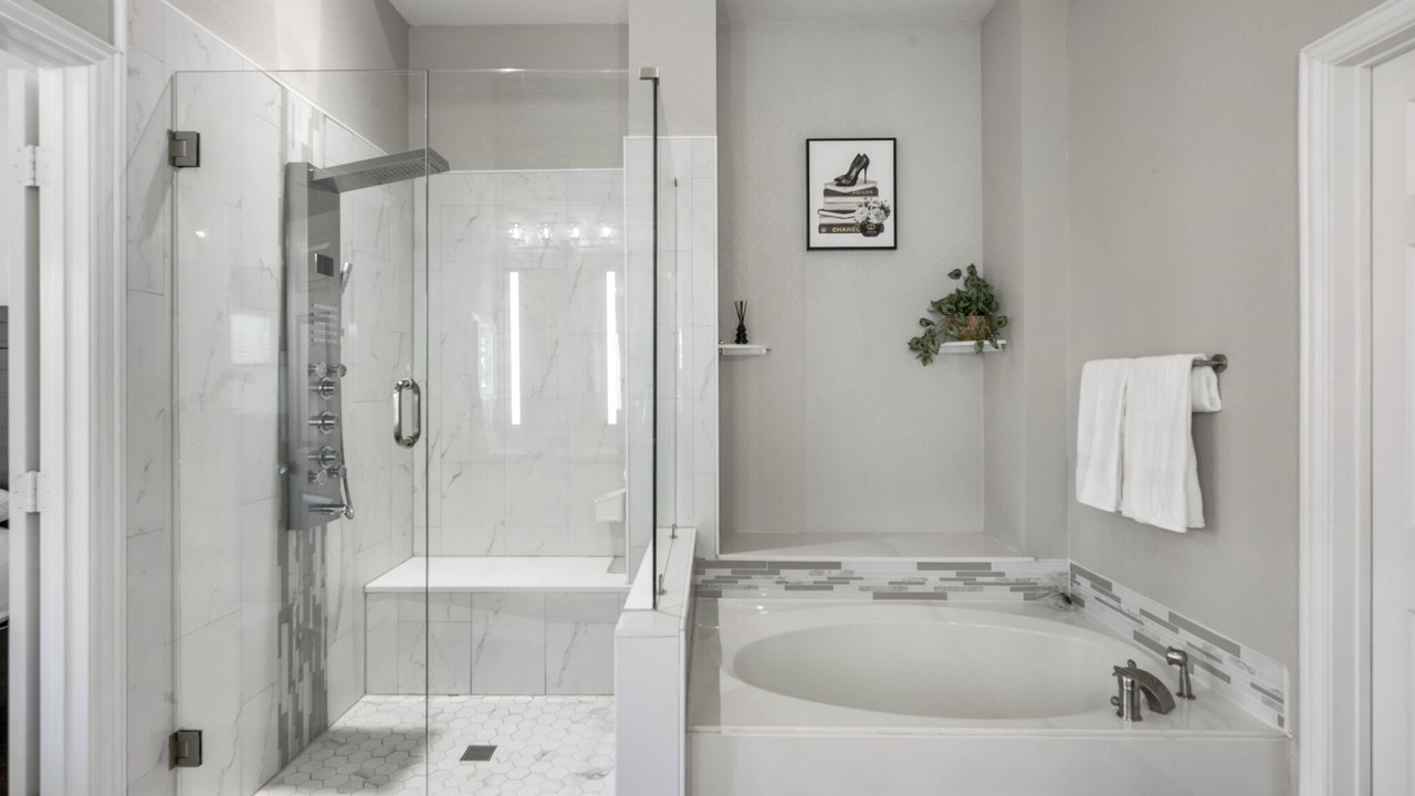 Photo of Bathroom in Grand Prairie