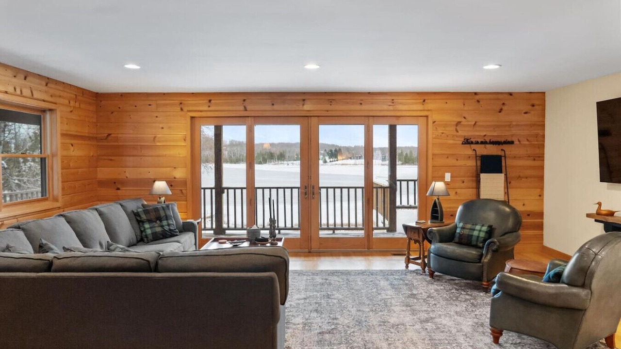 Photo of Livingroom in Charlevoix